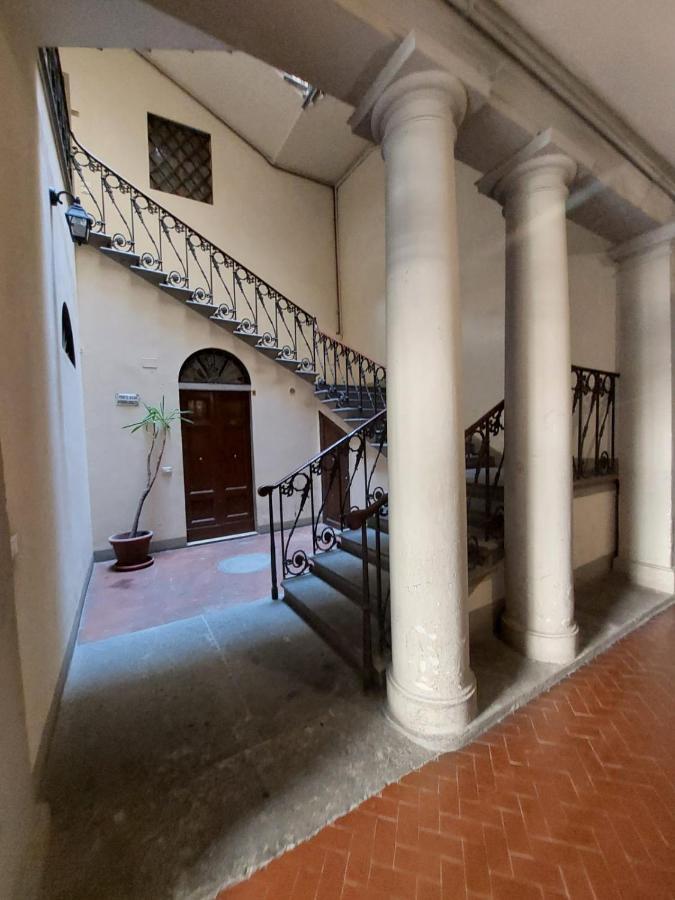 Green Pepper Apartment In Florence Exterior photo